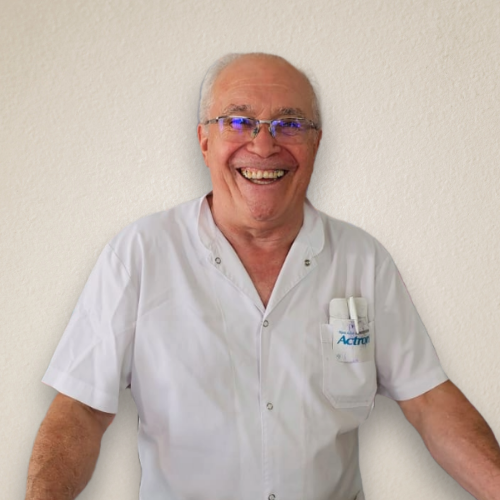 Farm. Juan Carlos Galaburri, Suplente 3º